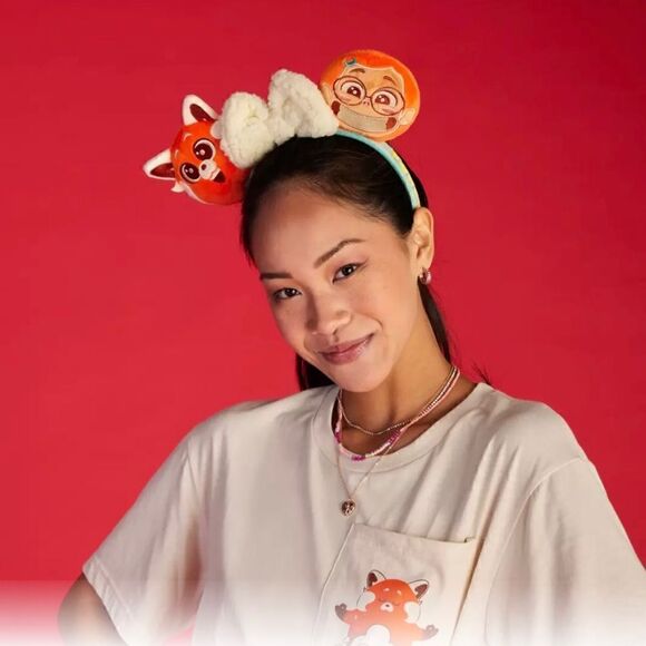 Turning Red Ear Headband NWT Disney Pixar Panda Minnie Ears - Picture 2 of 5